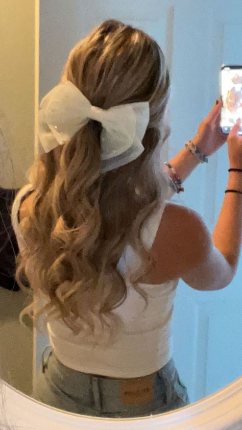 blonde hair. cottage core. bow. cute. hairstyle Hair In Bow, Down Curly Hairstyles, Hairstyle Examples, Cheer Hair, Blonde Curly Hair, Ball Hairstyles, Bow Hairstyle, Ribbon Hairstyle, Hair Stylies