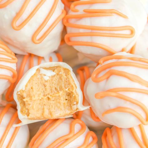 White Chocolate Pumpkin Truffles Pumpkin Balls Dipped In White Chocolate, White Chocolate Pumpkin Truffles, Easy Pumpkin Truffles, Chocolate Pumpkin Truffles, Thanksgiving Chocolate Desserts, Pumpkin Truffles, Pumpkin Balls, White Chocolate Truffles, Pumpkin Recipes Easy