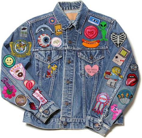 Denim jacket + patches Denim Jacket With Patches, Fashion Guys, Jacket With Patches, Jaket Denim, Patch Jeans, Jeans Petite, Denim Jacket Patches, Salopette Jeans, Cool Patches