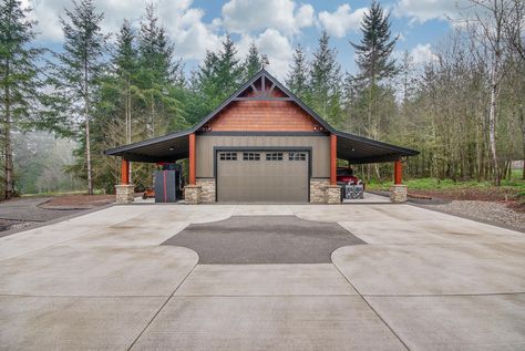 Unique Building Design, Detached Garage Ideas, Garage Building Plans, Detached Garage Designs, Pole Barn Garage, Garage Plans Detached, Plan Garage, Garage Guest House, Building A Garage