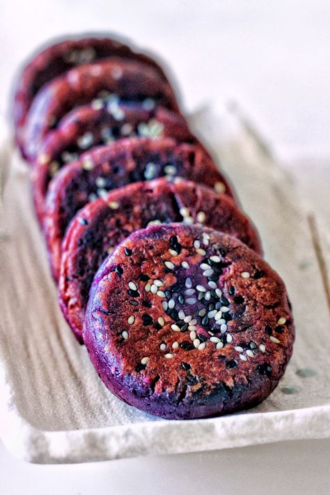 Japanese Purple Sweet Potato Recipe, Mochi Pancakes, Sweet Potato Mochi, Japanese Purple Sweet Potato, Purple Potato Recipes, Potato Mochi, Sweet Potato Dessert Recipes, Sweet Potato Rolls, Sweet Potato Patties