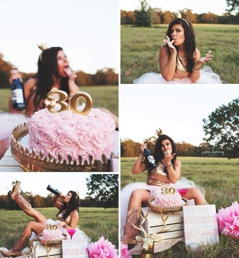 Birthday Photo Shoot For Women, 50th Photo Shoot Ideas, Turning 30 Photoshoot, 50 Birthday Photo Shoot Ideas, Turning 40 Photo Shoot Ideas, Recovery Photo, 40 Af, Birthday Shoots, Group Shoot