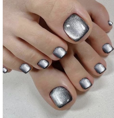 Black Acrylic Toe Nails, Toenails Summer, Acrylic Toenails, Black Toe Nails, Easy Toe Nail Designs, Simple Toe Nails, Press On Toenails, Fake Toenails, Acrylic Toe Nails