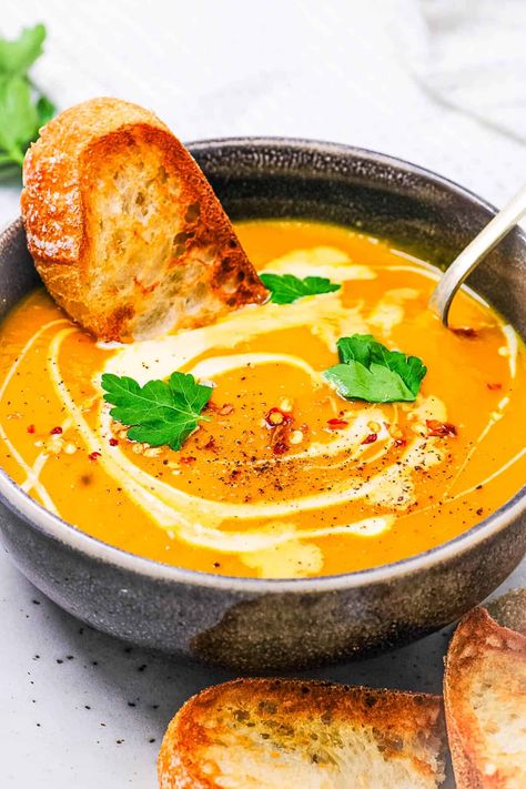 This comforting curried sweet potato soup is rich, creamy, and decadent, featuring a delicious blend of hearty sweet potatoes, aromatic spices, and savory Curried Sweet Potato, Curried Sweet Potato Soup, Curry Soup Recipes, Sweet Potato Seasoning, Sweet Potato Soup Recipes, Sweet Potato Curry, Yummy Sweet Potatoes, Curry Soup, Clean Eating Meal Plan