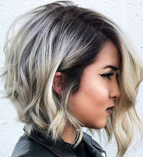 Hairstyle Trends - 28 Chic Asymmetrical Short Hair Ideas Youll Love (Photos Collection) Long Asymmetrical Haircut, Asymetrical Haircut, Uneven Haircut, Asymmetrical Haircut, Messy Bob Hairstyles, Asymmetrical Hairstyles, Edgy Hair, Short Bob Haircuts, Medium Hair Cuts