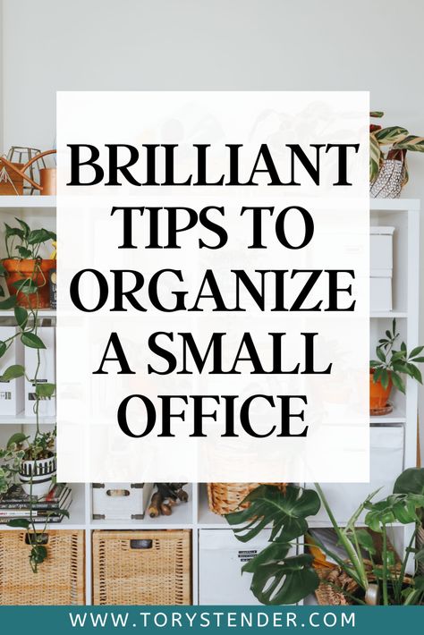 Rental Office Decor, Tiny Office Decor, Office Shelves Organization, Small Office Organization Home, Decorate Study Room, Kallax Decor Ideas, Small Office Storage Ideas, Boho Office Decor At Work, Kallax Office