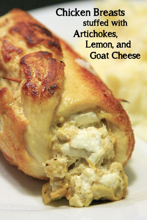 This is one of my favorite chicken recipes. It looks complicated, but trust me, it's really not. Even though goat cheese can be a little pricey, this main dish makes 4 servings using just two chicken breasts -- therefore, this really is an inexpensive entree. It's also low in calories and carbs, it's fancy enough Chicken Breast Stuffed, Favorite Recipes Chicken, Goat Cheese Recipes, Living Vintage, Stuffed Chicken, Chicken Dishes Recipes, Poultry Recipes, Chicken Dinner Recipes, Chicken Breast Recipes