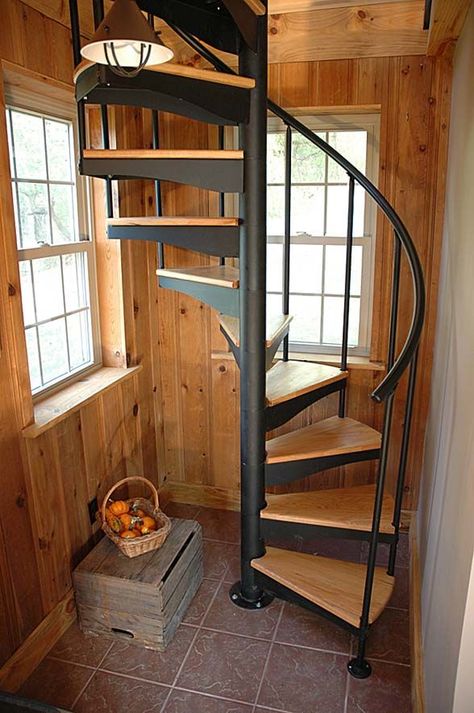 tiny house stairs سلالم حلزونية, Spiral Stairs Design, Loft Staircase, Tiny House Stairs, Loft Stairs, Wood Steps, Attic Stairs, Basement Stairs, Lan Can