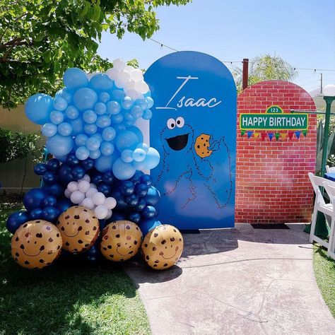 Cookie Monster Birthday Backdrop, Cookie Monster And Elmo Birthday Party, Cookie Monster Balloons, Cookie Monster Second Birthday, Cookie Monster Birthday Theme, Cookie Monster Themed Birthday Party, Elmo And Cookie Monster Birthday Party, Cookie Monster First Birthday Party, Cookie Monster 3rd Birthday Party