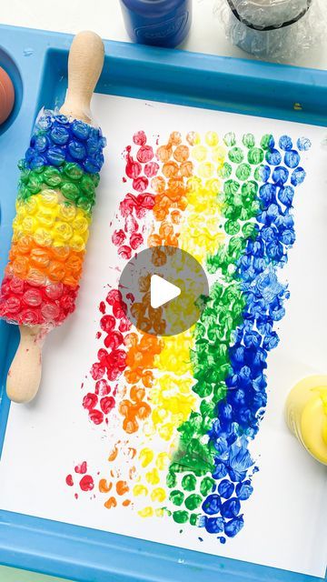 4,726 likes, 240 comments - abcdeelearning on August 15, 2022: "Bubble Wrap Art 🌈 follow @abcdeelearning for more art ideas for kids! 🎨Here’s a fun and ..." Bubble Wrap Painting Ideas, Bubble Wrap Crafts For Kids, Bubble Wrap Art For Kids, Bubble Wrap Activities, Bubbles Activities, Bubble Wrap Crafts, Bubble Wrap Art, Art Ideas For Kids, Bubble Activities