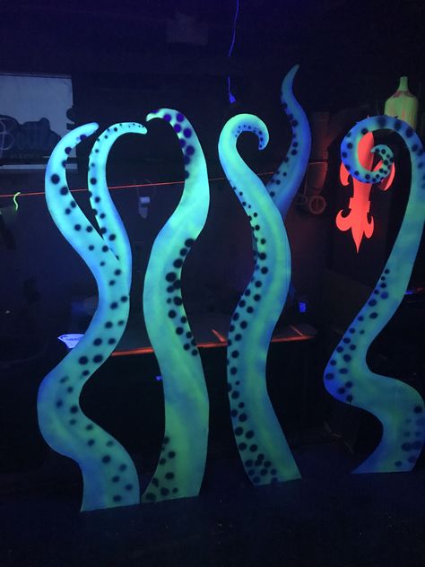 Underwater Party Decorations Diy, Under The See Decoration, Atlantis Decor, Under The Sea Glow In The Dark Party, Deep Sea Decorations, Under The Sea Hoco, Under The Sea Props, Deep Sea Decor, Under The Sea Float Parade