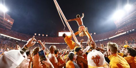 Neyland Stadium, Southeastern Conference, Tennessee Football, مانشستر سيتي, College Football Playoff, Tennessee River, Winners And Losers, Field Goal, Championship Game