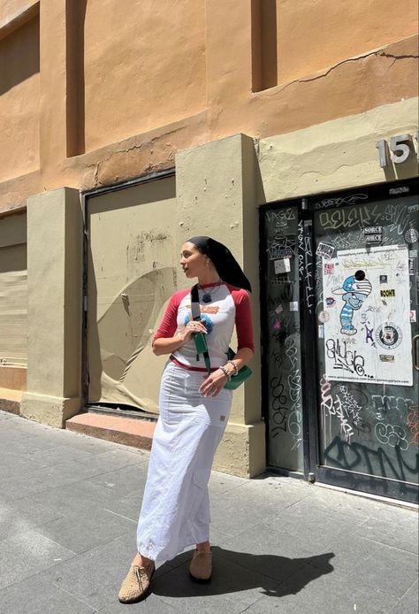 @mariaalia Puerto Rico Outfits Modest, Sit Still Look Pretty, Long Skirt Outfit, Hijabi Fits, Modest Summer, Long Skirt Outfits, Outfits Modest, Modest Summer Outfits, Hijabi Style