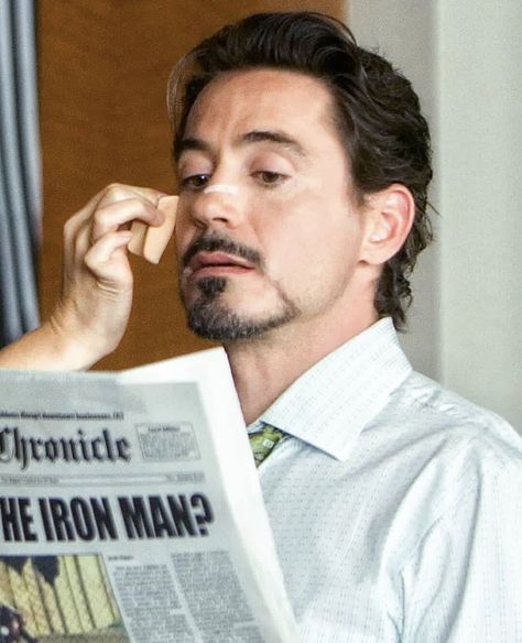 Holding Newspaper, Ironman 1, Iron Man Robert Downey Jr, Robert Downey, Robert Downey Jr, Tony Stark, Newspaper, Iron Man, We Heart It