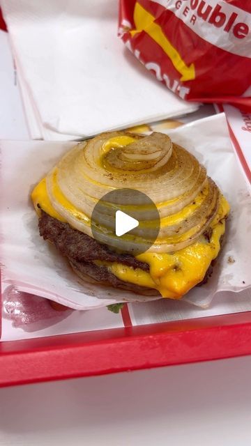 Rick Lox on Instagram: "Trying the newest craze to hit In N Out - the grilled onion wrapped Flying Dutchman 🧅🍔✨ @innout #foodie #foodreview #burger #innout" Flying Dutchman In N Out Onion, Onion Wrapped Flying Dutchman, Flying Dutchman Burger Copycat, Flying Dutchman Recipe, In And Out Flying Dutchman, Flying Dutchman In N Out Recipe, Flying Dutchman In N Out, Flying Dutchman Burger, Dorm Snacks