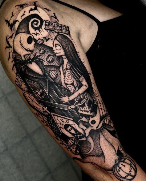 Tattoos Abstract, Halloween Tattoos Sleeve, Tattoos Japanese, Tim Burton Tattoo, Tattoos Watercolor, Jack Y Sally, Abstract Tattoos, Nightmare Before Christmas Tattoo, Maori Tattoos