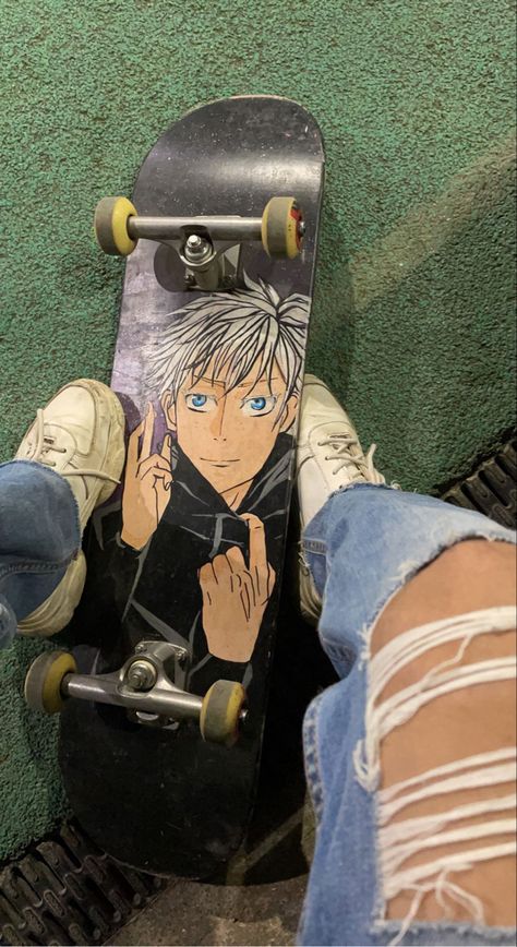 #skateboard #anime #jjk #gojo Skateboard Anime, Anime Skateboard, Jjk Gojo, Skate Vibes, Skateboard Aesthetic, Skateboard Deck Art, Deck Art, Skater Boys, Cool Skateboards