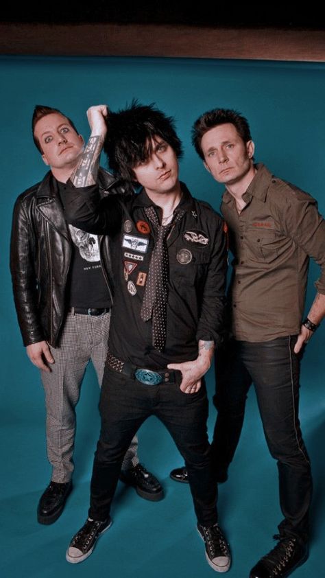 Greenday Concert Outfits, Green Day Outfit, Green Day Wallpaper, Punk Outfits Men, Punk Grunge Aesthetic, Punk Prom, Music Photoshoot, Billie Green Day, Green Day Billie Joe