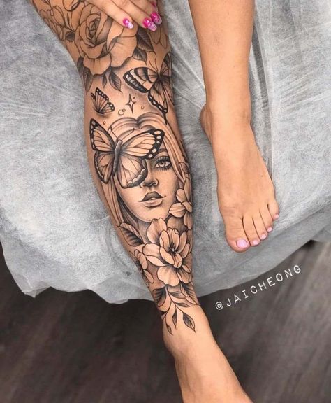 5 TOP 5 Jai Cheong Tattoo Trabajo completo de rostro de mujer con flores rosas negras hojas mariposas en pantorrilla y pierna BlackWork Tattoo Pierna Mujer, Feminine Skull Tattoos, Arm Sleeve Tattoos For Women, Dragon Ball Tattoo, White Ink Tattoo, Leg Tattoos Women, Pretty Tattoos For Women, Tatuaje A Color, Leg Sleeve Tattoo