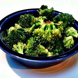 Simple Marinated Broccoli - Allrecipes.com Marinated Broccoli, Pan Fried Broccoli, Shallot Recipes, Fried Broccoli, Marinated Vegetables, Italian Dressing Mix, Raw Broccoli, Broccoli Recipe, Cold Salad