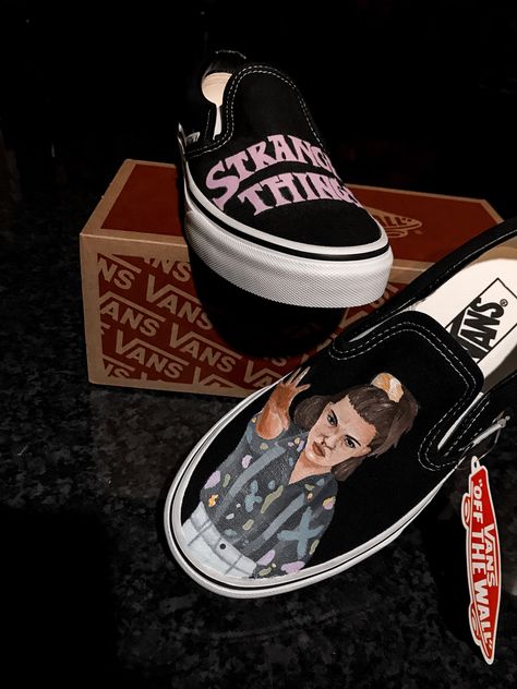 Custom by me @Travelthroughtheclothes on instagram Stranger Things Vans, Vans Custom, Custom Vans, Vans Authentic, Vans Authentic Sneaker, Vans Sneaker, Stranger Things, Sneakers, On Instagram