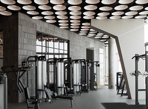 VSHD designs gym inspired by brutalism in architecture and underground fight clubs Gym Design Architecture, Dubai Design District, Gym Architecture, Fitness Center Design, Warehouse Gym, Gym Lighting, Gym Design Interior, Dubai Design, Fitness Boutique