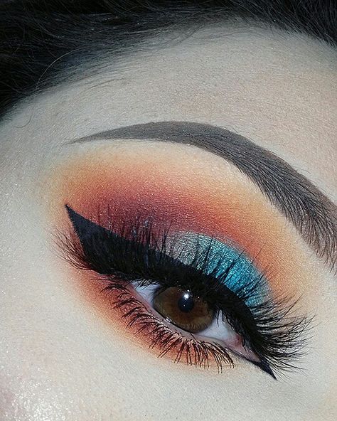 Jacklyn Hill x morphe brushes palette @morphe Instagram: @bettytetuan Jacklyn Hill Morphe Palette, Morphe Palette Looks, Jacklyn Hill Palette, Prom Eyeshadow, Hair Self Care, Makeup Looks Inspiration, Makeup Life Hacks, Eye Shadow Looks, Morphe Palette