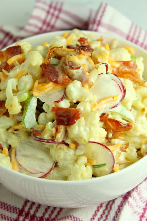 Loaded Cauliflower Salad, Salad Low Carb, Loaded Potato Salad, Keto Sides, Loaded Cauliflower, Soup Appetizers, Low Carb Salad, Cauliflower Salad, Cold Salad