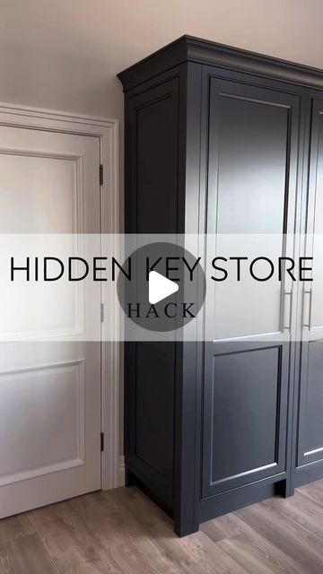 DIY Hacks HQ - home of IKEA hacks and more! on Instagram: "HIDDEN KEY STORE • This is a great idea! Sometimes when storage is tight, and you have a bank of cupboards, you can squeeze in extra storage by flipping another cupboard on the end. These cupboards need to have a slim profile, but if arranged properly, they can still hold a lot of stuff.

I'm trying to convince my husband I need one flipped on the end of our wardrobes to hold shoes, but it involves taking out a stud wall, so I'm still working on it 😂 

⭐️Credit: @nualagorham 

#diyhacks #diy #smallstorage #kitchenstorage #kitchen #keystorage #hiddenstorage" Hidden Key, Key Storage, Stud Walls, Working On It, Ikea Hacks, Still Working, Small Storage, Hidden Storage, Diy Hacks