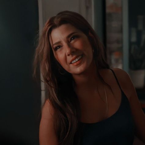 Marisa Tomei Spiderman, Marisa Tomei Hot, Marissa Tomei, Parker Aesthetic, Aunt May, May Parker, Marisa Tomei, Erik Lehnsherr, Spider Man No Way Home