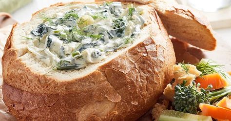 Please a crowd with this delicious spinach and leek cob loaf dip. Cobb Dip, Cob Dip, First Bread Recipe, Cobb Loaf, Cob Loaf Dip, Spinach Cheese Dip, Beginners Bread Recipe, Cob Loaf, Baked Artichoke