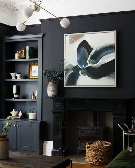 Farrow & Ball Colour Drenching, Dark Living Room Ideas, Dark Living Rooms, Black Living Room, Pink Living Room, Farrow And Ball, Neutral Living Room, Room Transformation, Living Room Green