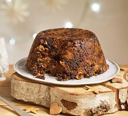 Mince Meat Pie, English Christmas Pudding, Traditional Christmas Pudding Recipe, Super Low Calorie Recipes, Steamed Pudding, Christmas Menus, Super Low Calorie, Vegan Xmas, Christmas Recipe Ideas