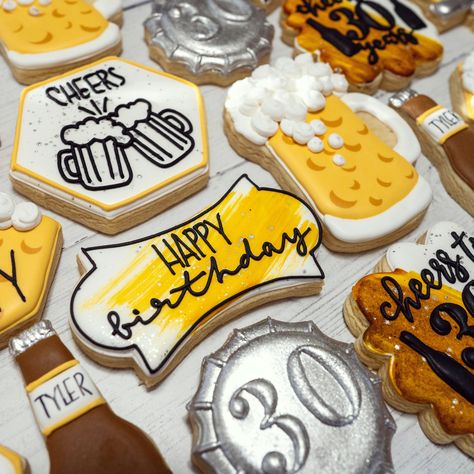 Birthday cookies, birthday cookies decorated, birthday cookies royal icing, birthday cookies decorated, royal icing, royal icing cookies, decorated sugar cookies, decorated sugar cookies ideas, decorated sugar cookies birthday, cheers and beers party, cheers and beers to 30 years, cheers and beers party ideas, cheers and beers cookies, cheers and beers to 30 years cookies, 30th birthday, 30th birthday cookies, 30th birthday cookies decorated Beer Cookies Decorated, 21st Birthday Cookies For Guys, Cookies 30th Birthday, Cookies Decorated Birthday, Royal Icing Birthday Cookies, Decorated Sugar Cookies Ideas, Decorated Birthday Cookies, Beer Cookies, Cheers To 30 Years