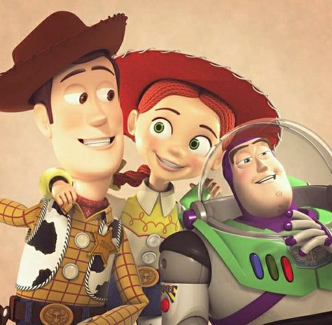 Three Characters Cartoon, Pixar Movie Characters, Trio In Movies, Trio Disney Characters, Tall Cartoon Characters, Disney Character Trios, Iconic Trios Movies, Trio Movie Characters, Movie Trios