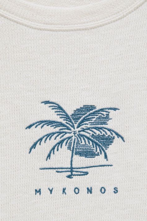 Palm Tree Illustration, Embroidery Tshirt, Embroidery Design Download, Tree Top, Textiles Techniques, Womens Trousers, Blue Poster, 자수 디자인, Tree Illustration