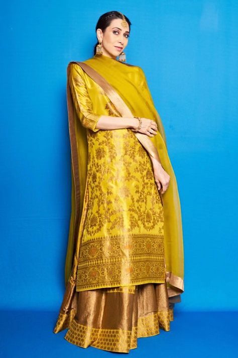 Lacha Dress, Mehendi Outfits, Yellow Lehenga, Karisma Kapoor, Indian Designer Suits, Salwar Kamiz, Traditional Indian Outfits, Kurta Designs Women, Yellow Silk