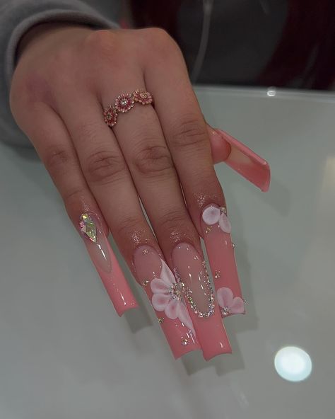 This color is so pretty😩🫶🏻 • • • • • • • • • • • #nails #acrylicnails #nailsnailsnails #nailsbyzairaa #nailsoftheday #nails2023 #trending… | Instagram Extra Baddie Nails Long, Spring Long Acrylic Nails, Extra Baddie Nails, Pink Bling Acrylic Nails, Extra Long Acrylic Nails, Baddie Nails Instagram, Pink Nail Sets, Spring Nail Sets, Pink Bling Nails