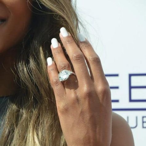 The 20 Most Expensive Diamond Engagement Rings In the World Large Unique Engagement Rings, Million Dollar Engagement Ring, 5 Ct Round Engagement Ring, Ciara Engagement Ring, Resetting Diamonds Ideas, Expensive Diamond Engagement Rings, 50 Carat Diamond Ring, Most Expensive Diamond, Diamon Ring