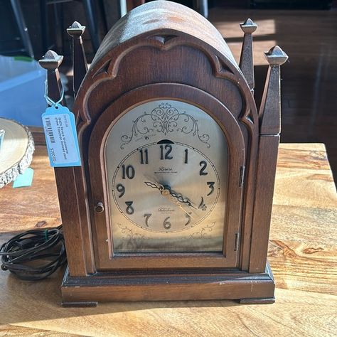 1940’s Revere Westminster Telechron clock Clock Shop, Westminster, Shop House, Great Gifts, Clock, History, Gifts, Color, Design