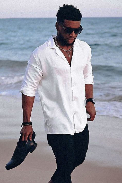 Black Men Fashion Urban, Cuban Shirts, Shirt Outfit Men, Black Men Fashion Casual, Mens Summer Outfits, Mens Casual Outfits Summer, Trendy Mens Fashion, Cool Outfits For Men, Black Man