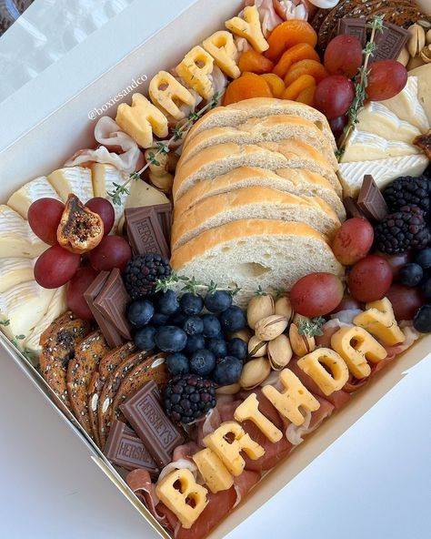 Boxies & Co. | High Desert 92394 | “Happy Birthday” box for a customer 💖 letter boxes available dm for info ✨ #charcuterie #charcuteriebox #charcuterieboard #charcuteria... | Instagram Charcuterie Box, Birthday Boxes, Letter Boxes, Food Birthday, Food Mood, High Desert, Birthday Box, First Bite, Letter Box