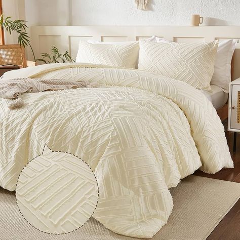 Tufted Comforter, Shabby Chic Bedding Sets, Comforter Sets Boho, Farmhouse Bed, Boho Comforters, Bed Comforter, King Size Comforters, Tufted Design, Bed Comforter Sets