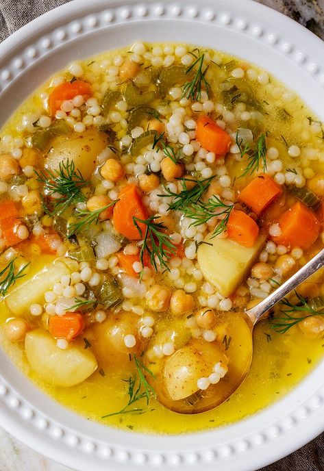 Couscous Soup, Pearl Couscous Recipes, Pearl Couscous, Tried And True Recipes, Vegan Dinner Recipes Easy, Vegan Chickpea, Chickpea Soup, Couscous Recipes, Easy Vegan Dinner