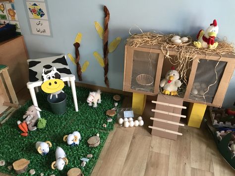 Farm Unit Preschool, Farm Activities Preschool, Community Helpers Preschool Activities, Dramatic Play Themes, Farm Animals Activities, Farm Theme Preschool, Farm Unit, Farm Preschool, Dramatic Play Preschool