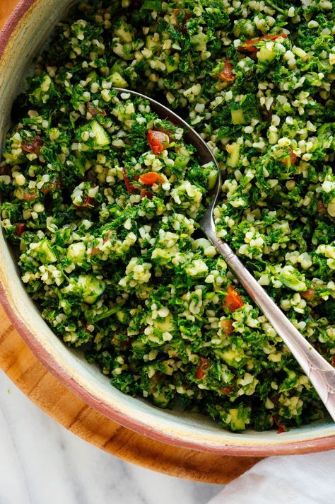 Learn how to make the BEST tabbouleh at home! This tabbouleh recipe calls for authentic ingredients and yields fresh and delicious tabbouleh salad. #tabbouleh #tabouli #lebanese #parsley #healthyrecipe #cookieandkate Lebanese Recipes Authentic, Tabouli Recipe, Tabbouleh Salad Recipe, Lebanese Salad, Tabbouleh Recipe, Fattoush Salad, Bulgur Salad, Tabbouleh Salad, Lentils And Rice