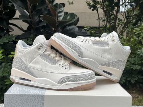 Jordan 3 Craft Ivory Jordan 3 Custom, Jordan 3 Neapolitan, Sneaker Pics, Reimagined Jordan 3, Jordan 3 Craft Ivory, Jordan 3 Colorways, Air Jordan 3 Reimagined, Cute Jordans, Jordan 3s