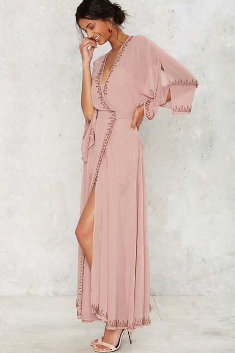 The Jetset Diaries Las Perlas Kimono Dress - Dressed To Frill | Midi + Maxi | All Party Stylish Kimono, Dress Skirts, Sheer Kimono, Stylish Maternity Outfits, Misty Rose, Plunge Dress, Lace Kimono, Mauve Dress, Burgundy Lace