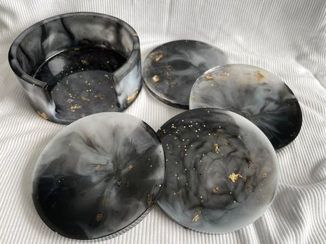 Black and White Marble Resin Coaster Set - Etsy UK Nail Pallet, Resin Tray Coaster Set, Black And White Resin Tray, Black Coaster Resin, Galaxy Resin Coasters, Moon Coaster Resin, Marble Resin, Resin Coaster, Coaster Holder