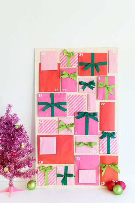 DIY PAPER BAG ADVENT CALENDAR - Tell Love and Party Calendrier Diy, Cool Advent Calendars, Homemade Advent Calendars, Diy Paper Bag, Christmas Advent Calendar Diy, Diy Retro, Diy Calendar, Calendar Ideas, Diy Advent Calendar